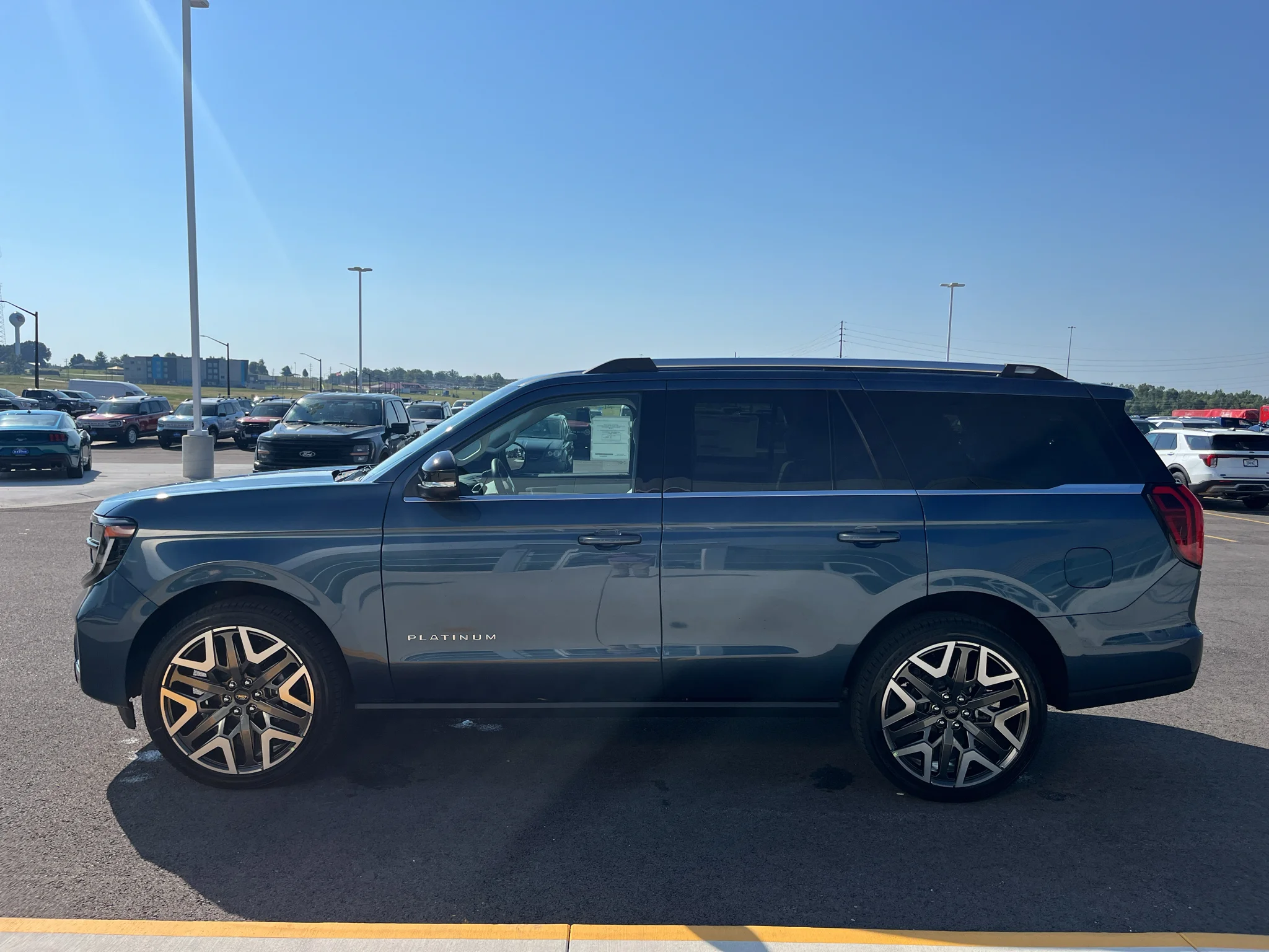 New 2027 Nocturnal Blue Metallic Ford Platinum image 8
