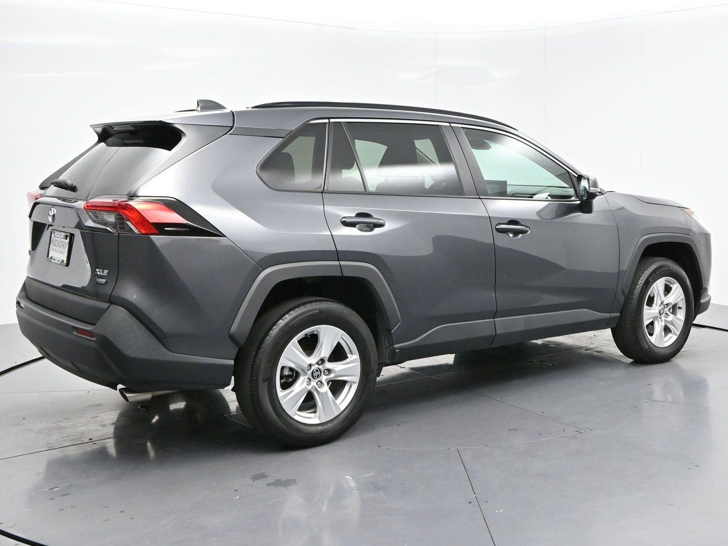 Used 2021 Magnetic Gray Metallic Toyota XLE image 7