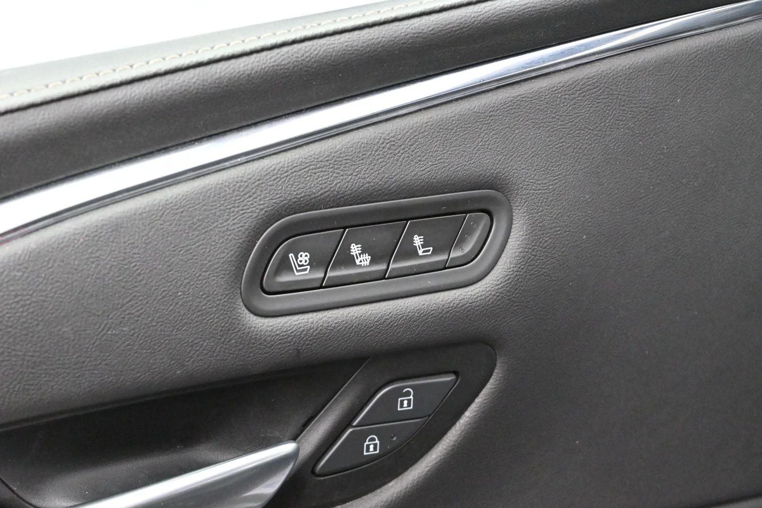 Used 2023 Black Raven Cadillac Sport image 10