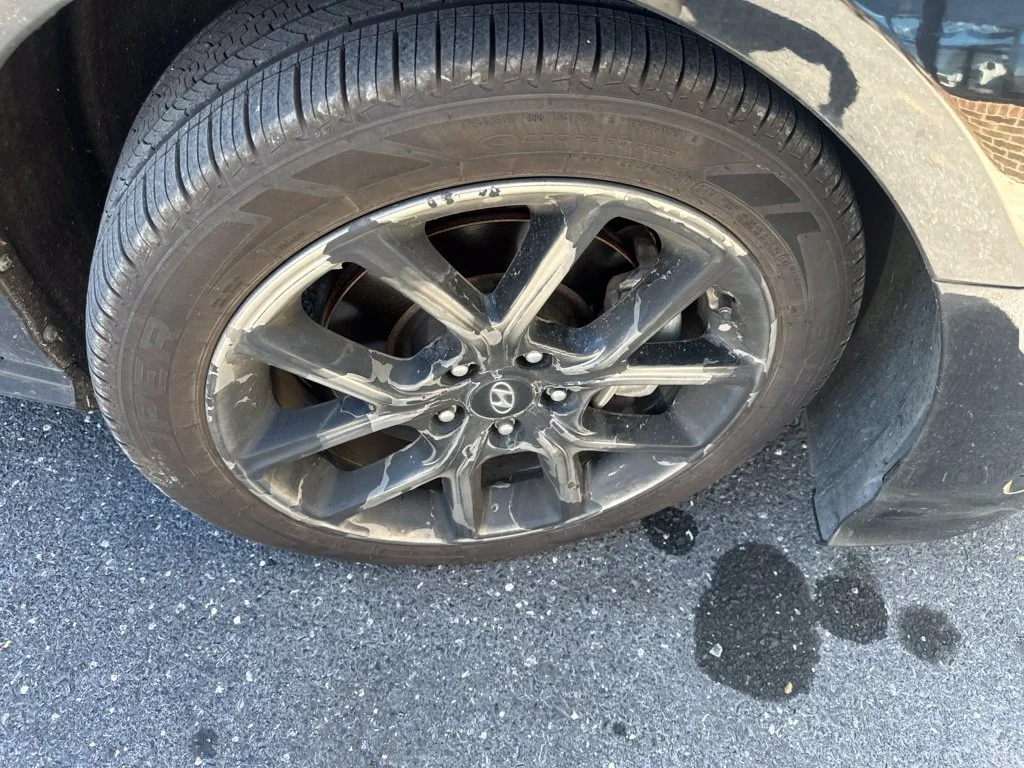 Used 2019 Black Hyundai Limited image 18