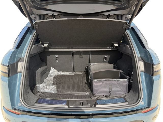 New 2026 Tribeca Blue Land Rover Hoxton Edition image 18