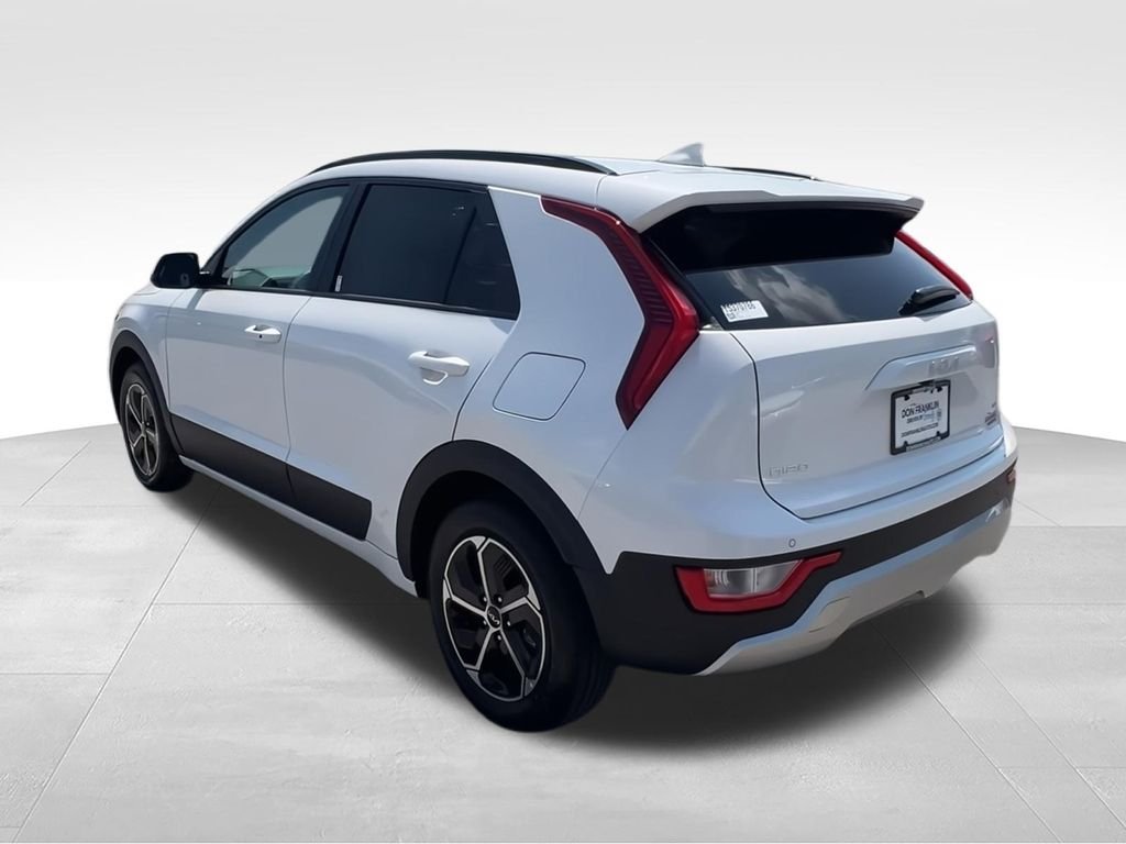 New 2026 White Kia EX image 6