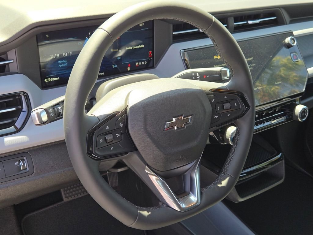 2027 Chevrolet Bolt LT - Photo 10
