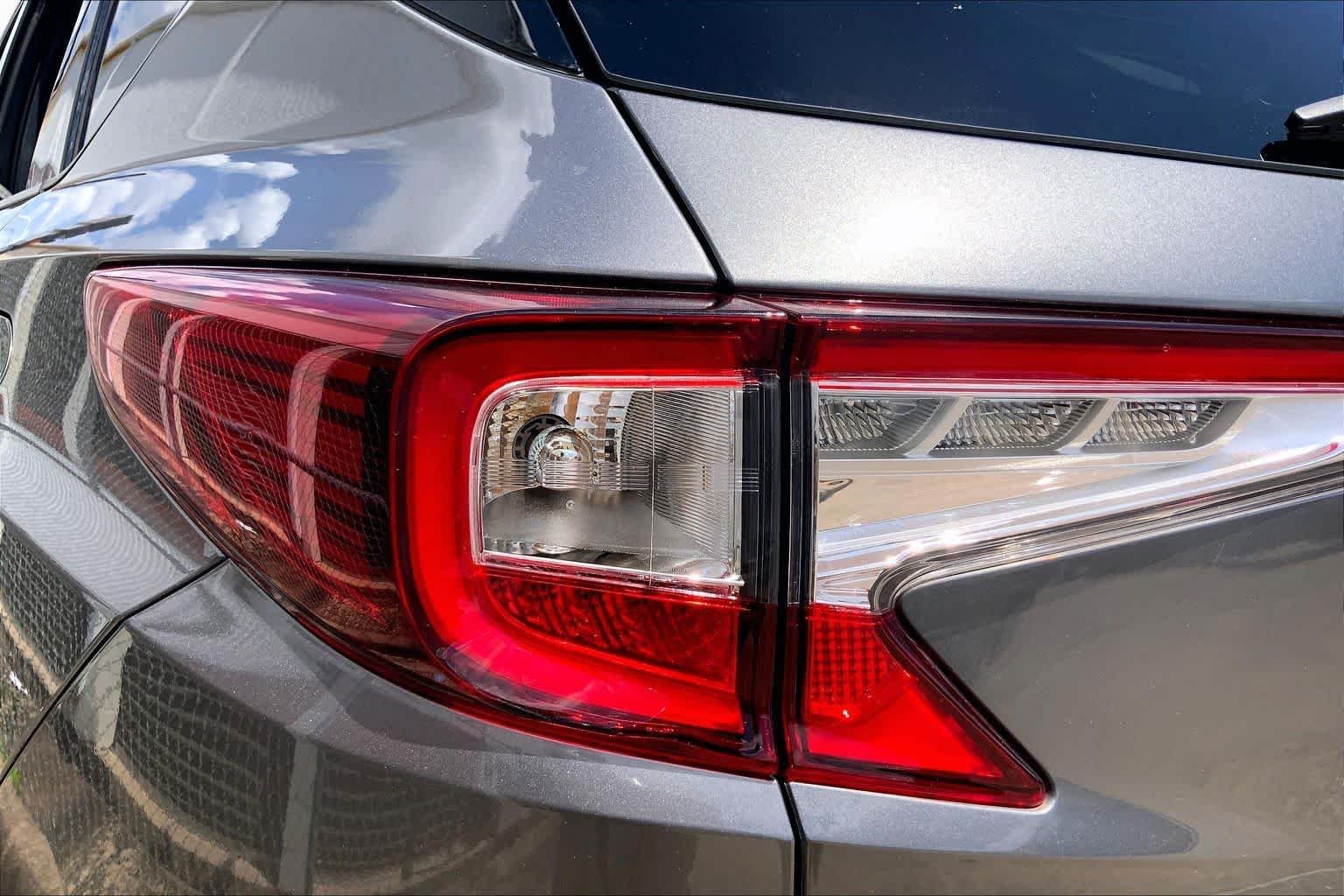 Used 2023 Liquid Carbon Metallic Acura w/Technology Package image 28
