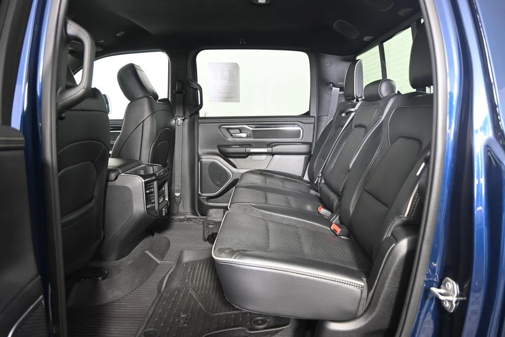Used 2021 Blue Ram Laramie image 18
