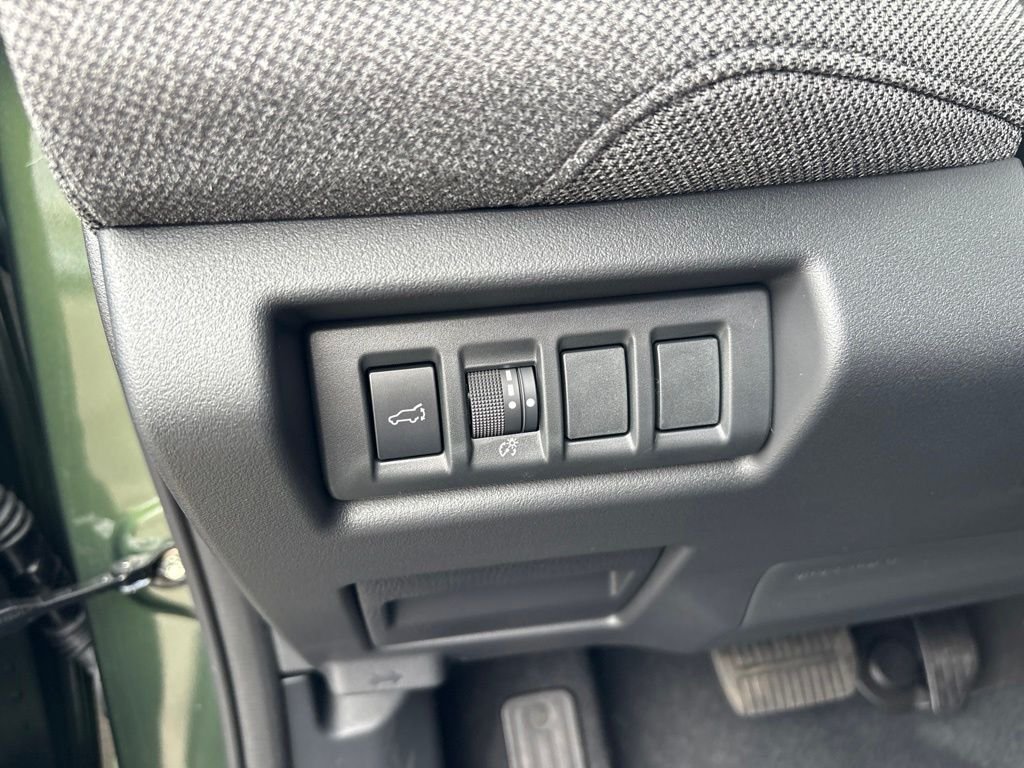 New 2026 DEEP EMERALD GREEN PEARL Subaru Premium image 21