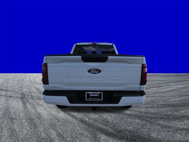 New 2026 White Ford XLT image 5