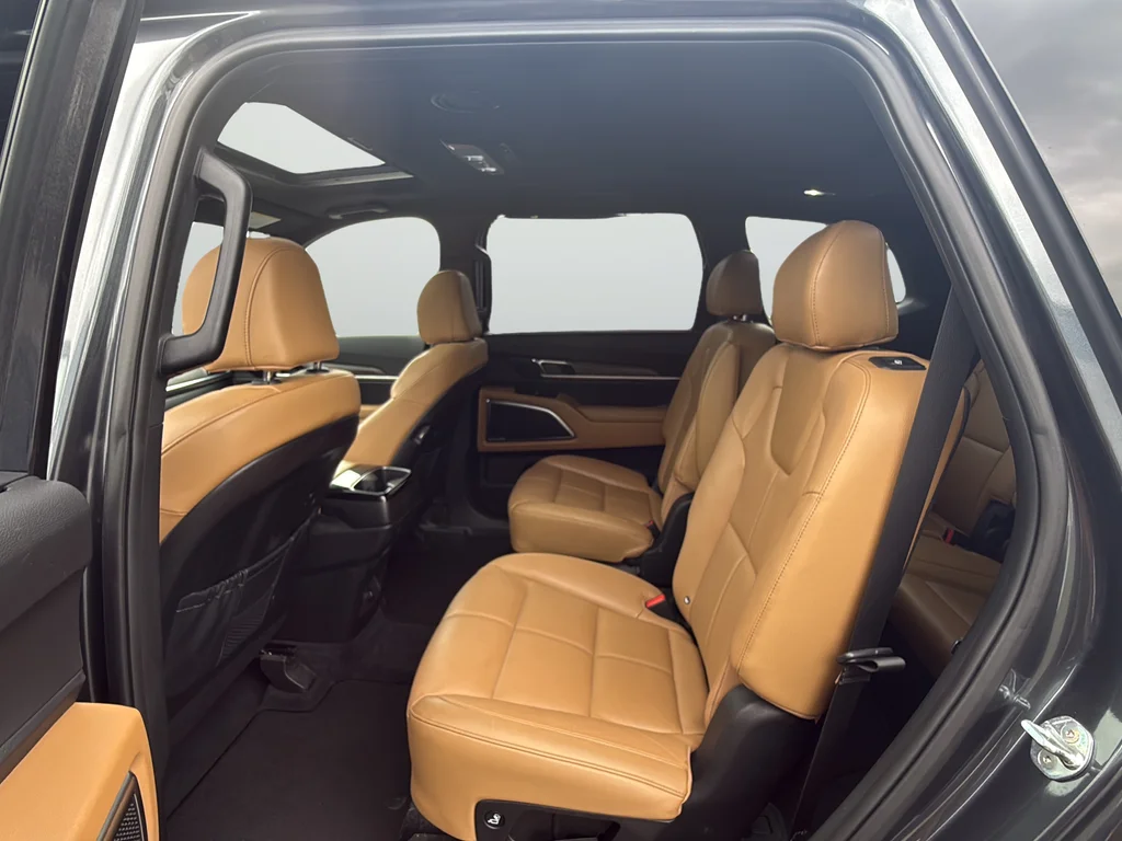 Used 2022 Gray Kia SX image 26