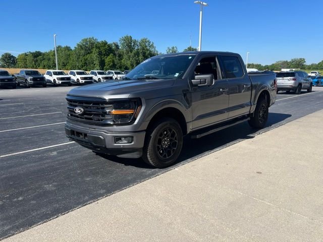 Used 2024 Gray Metallic Ford XLT image 3