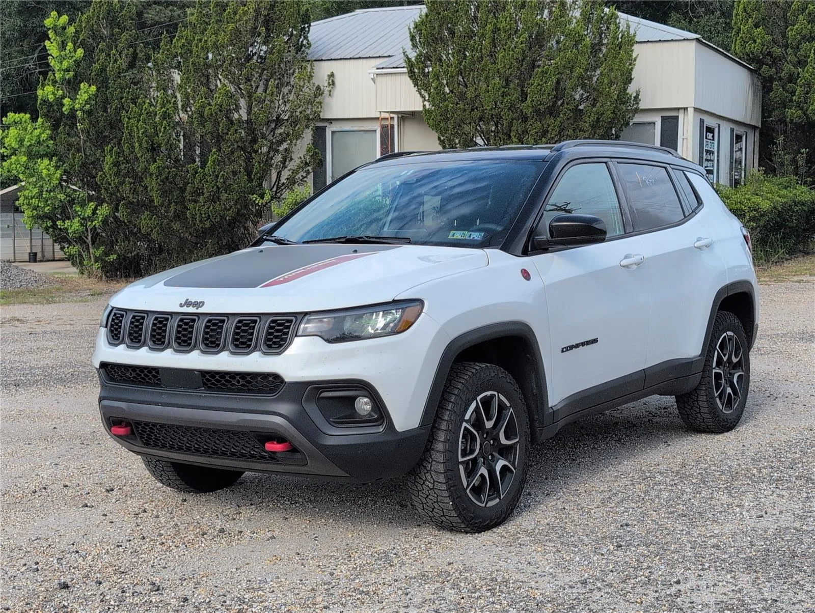 2025 Jeep Compass Trailhawk - Photo 1