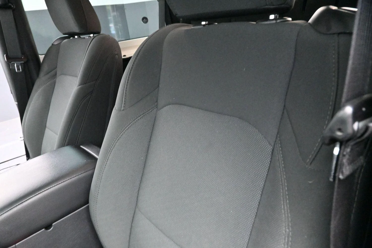Used 2023 Sarge Green Clearcoat Jeep Sport image 14