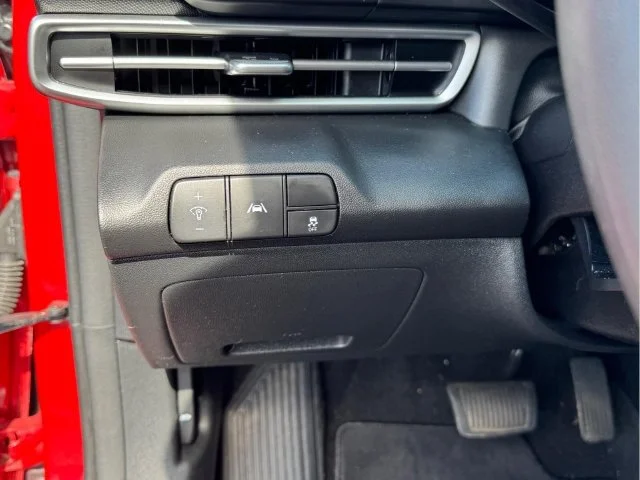 Used 2023 Red Hyundai SEL image 21