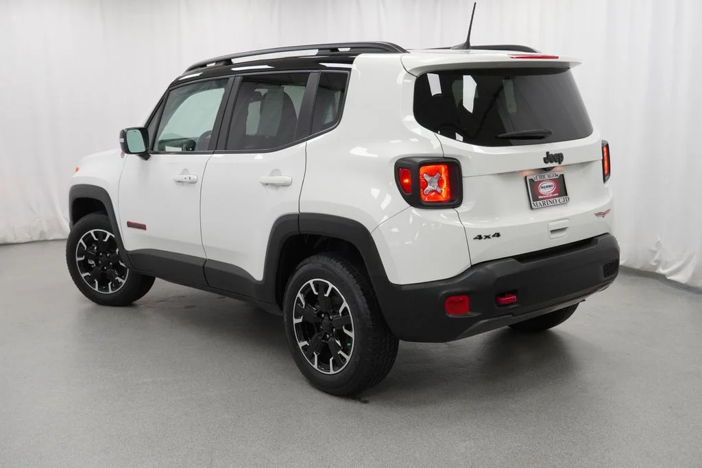 Certified Used 2023 White Jeep Trailhawk image 14