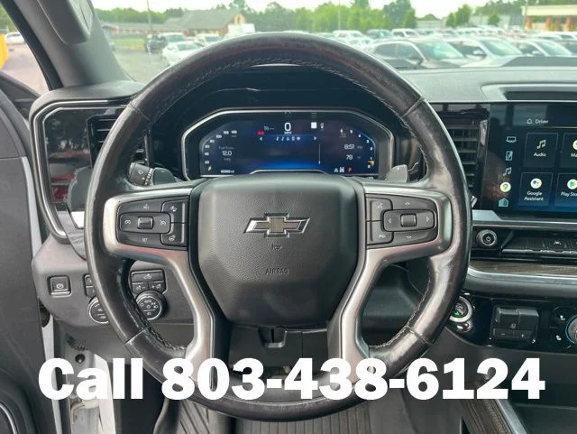 Used 2022 White Chevrolet LT Trail Boss image 17
