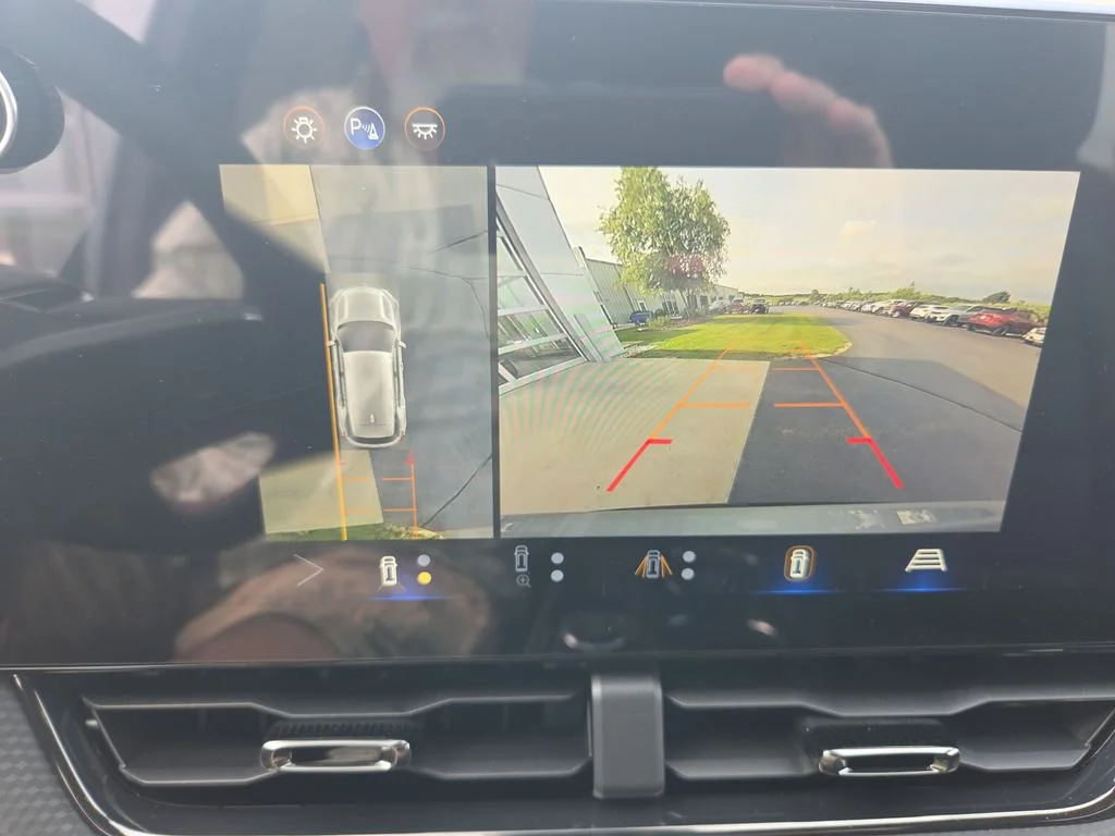 2026 Chevrolet Equinox RS - Photo 17