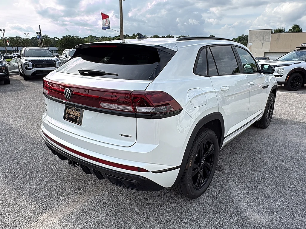 New 2026 Opal White Pearl Volkswagen 2.0T SEL R-Line Black 4MOTION image 5