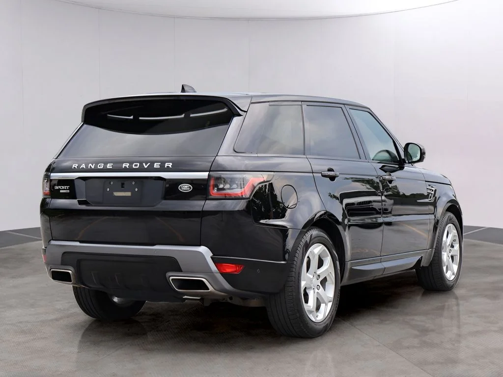 Used 2018 Narvik Black Land Rover HSE image 5