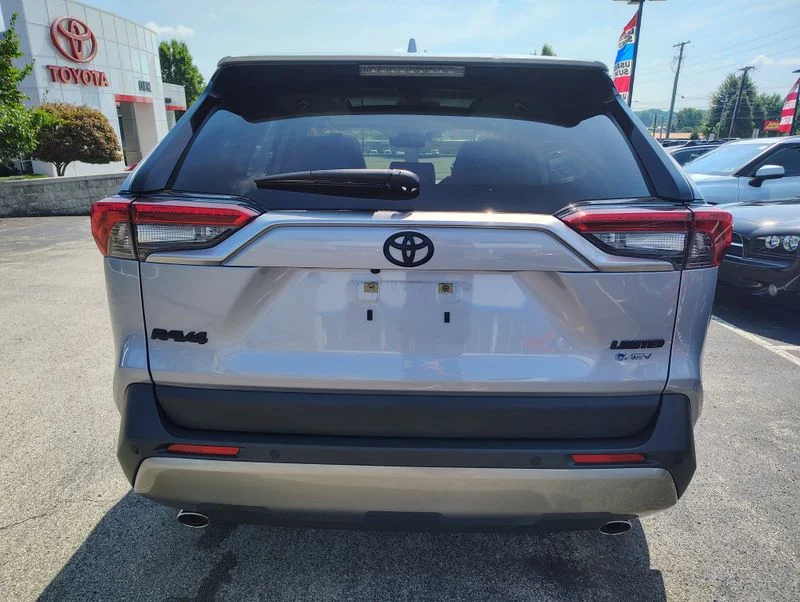 Used 2025 Silver Toyota Limited image 5