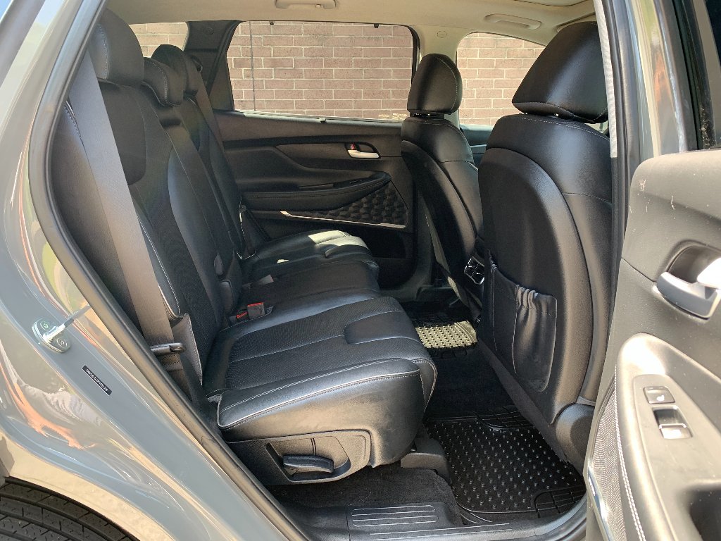 Certified Used 2023 Hampton Gray Hyundai Limited image 23