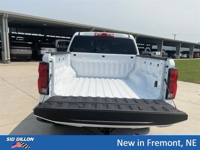 New 2026 Summit White Chevrolet LT image 7