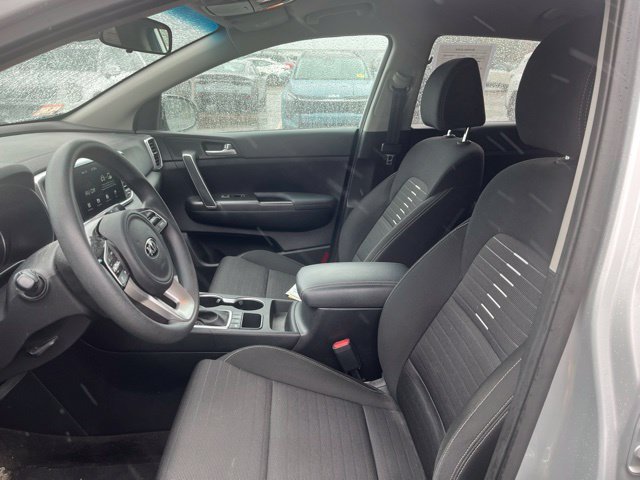 Used 2022 Sparkling Silver Kia LX image 12