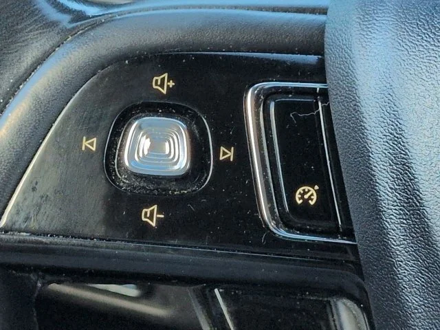 Certified Used 2022 Blue Metallic Lincoln Standard image 25