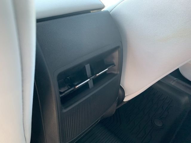 2026 Jeep Cherokee Limited - Photo 14