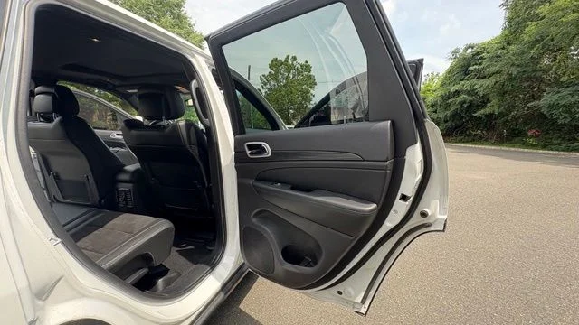 Used 2020 Bright White Clearcoat Jeep Laredo image 47
