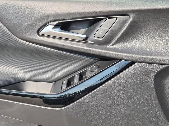 2025 Chevrolet Equinox LT - Photo 15