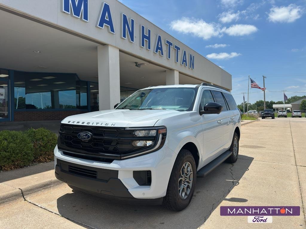 2025 Ford Expedition Active 4x4's photo