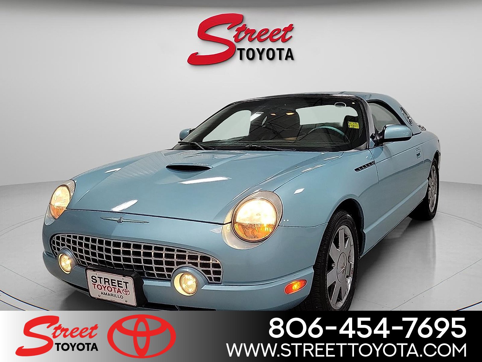 2002 Ford Thunderbird Deluxe