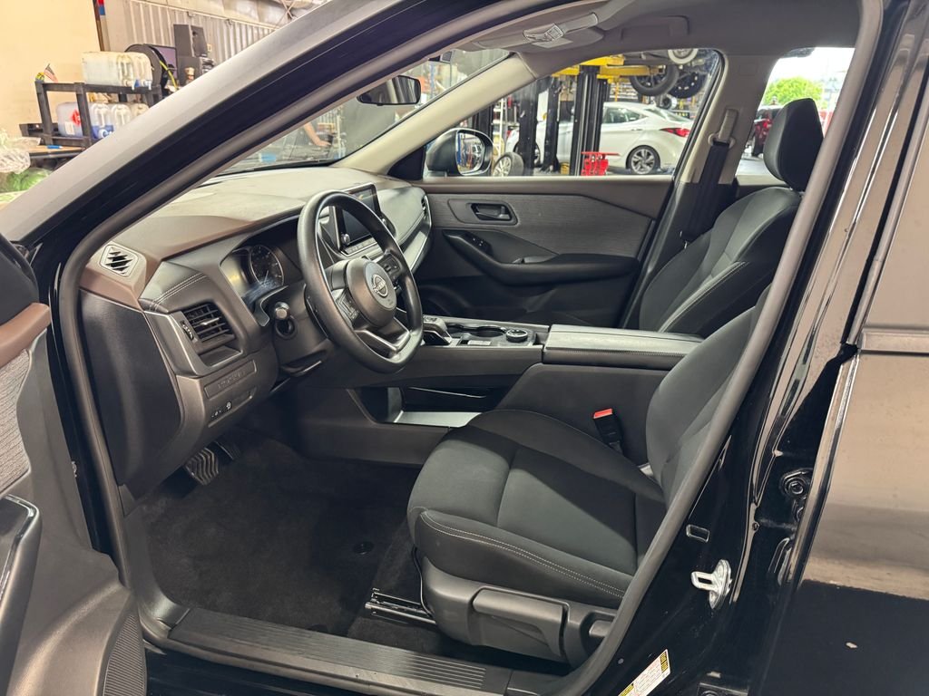 Used 2023 Black Nissan S image 17