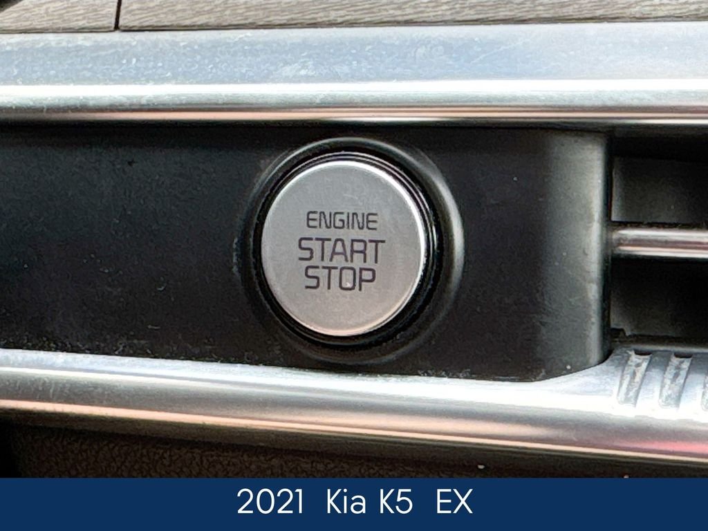 Used 2021 Black Kia EX image 23