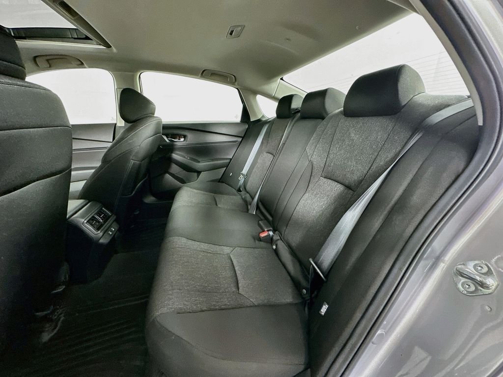 2025 Honda Accord SE - Photo 24