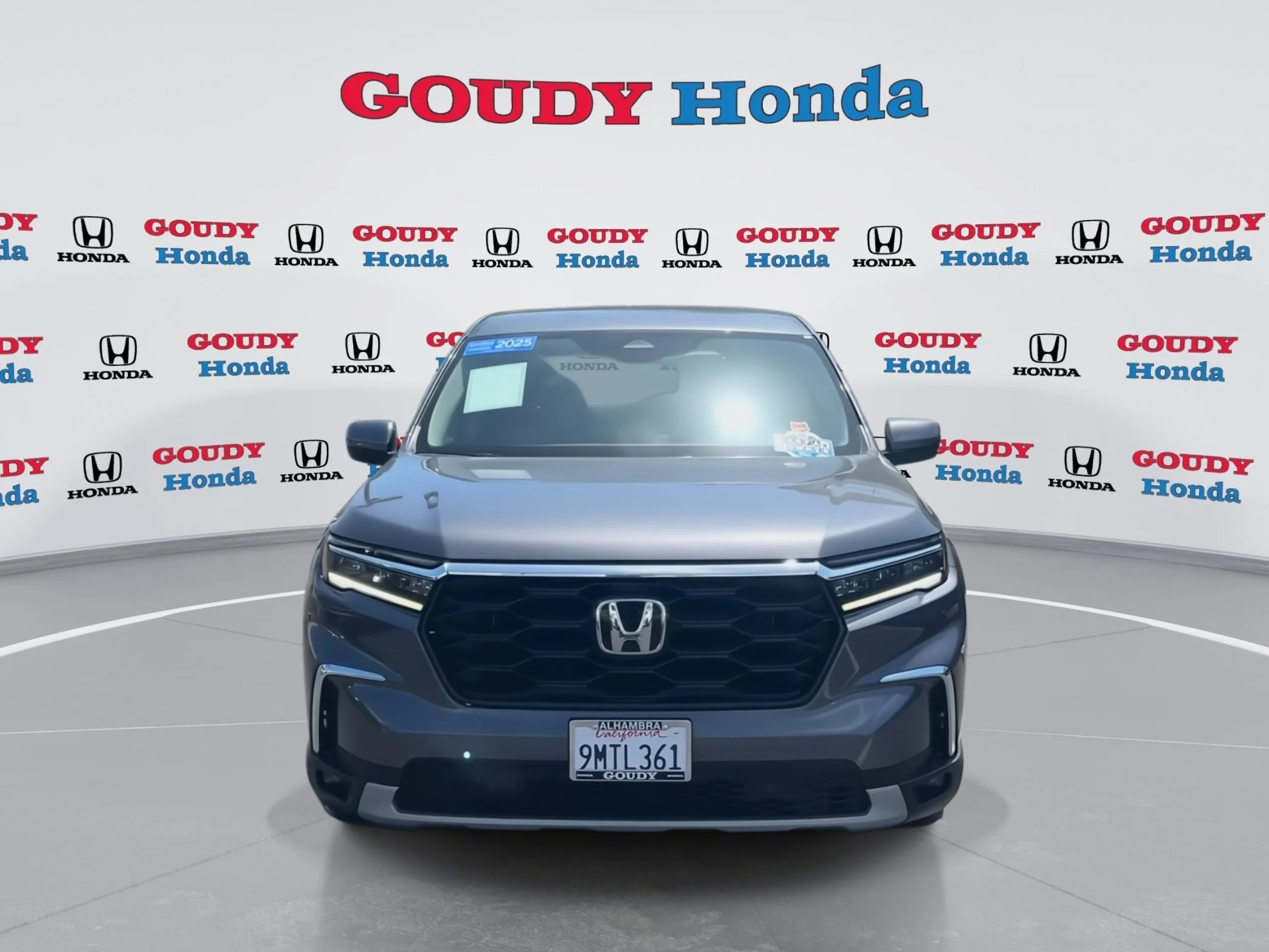 Certified Used 2025 Modern Steel Metallic Honda EX-L image 3