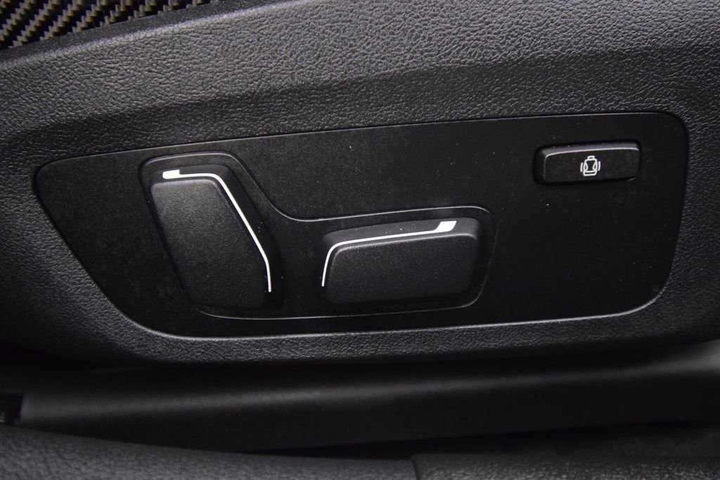 Used 2025 Skyscraper Gray Metallic BMW Competition XDrive image 28