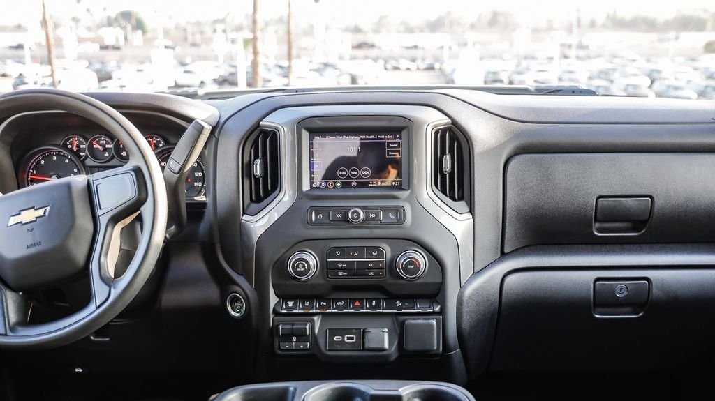 Used 2025 Summit White Chevrolet Custom image 16