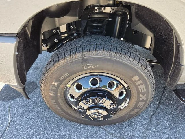 New 2026 Ceramic Gray Clear-Coat Exterior Paint RAM Laramie image 11