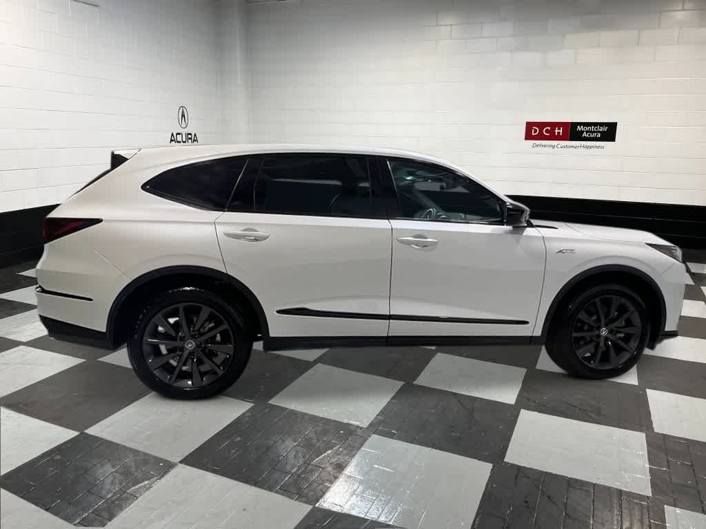 New 2026 Platinum White Pearl Acura w/A-Spec Package image 6