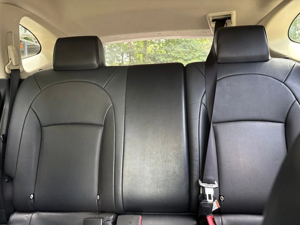 Used 2012 Silver Nissan SL image 13