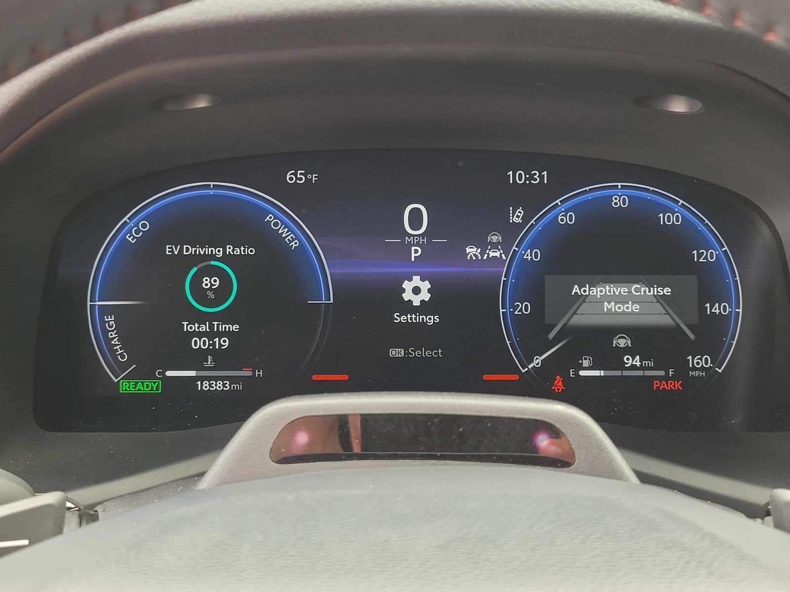 Used 2025  Toyota  image 23