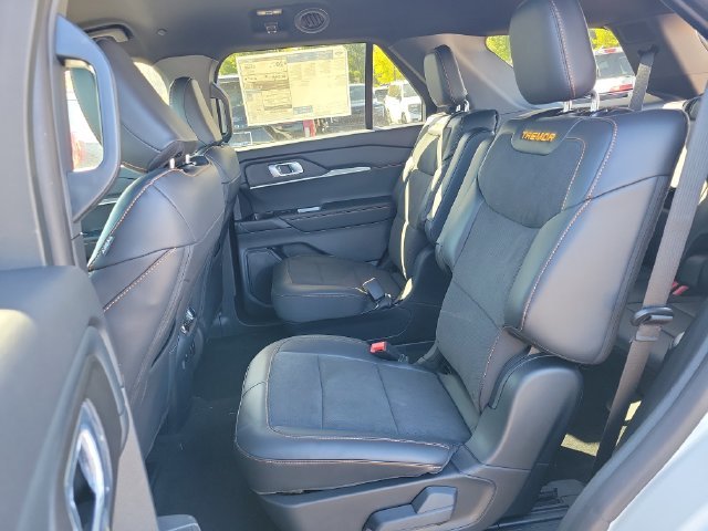 New 2027 Star White Metallic Tri-Coat Ford Tremor® image 59