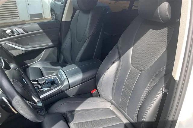 2022 BMW X7 40i - Photo 23