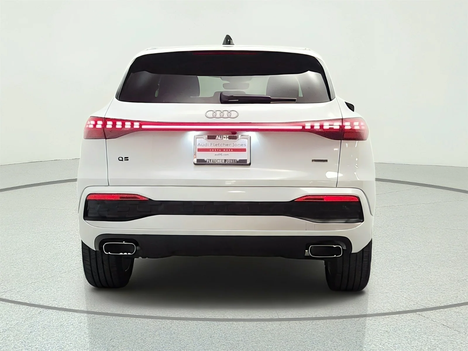 Used 2025 Glacier White Metallic Audi Premium Plus image 6