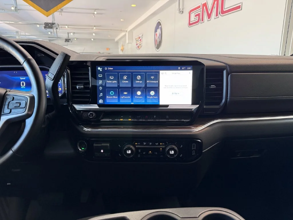 2023 Chevrolet Silverado 1500 RST - Photo 19