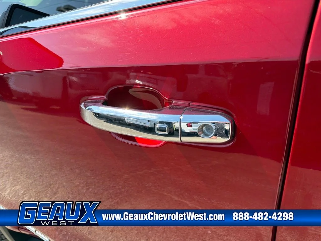 Used 2023 Red GMC SLT image 39