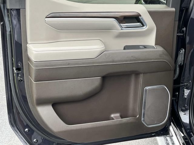 Used 2023 Silver GMC SLT image 15