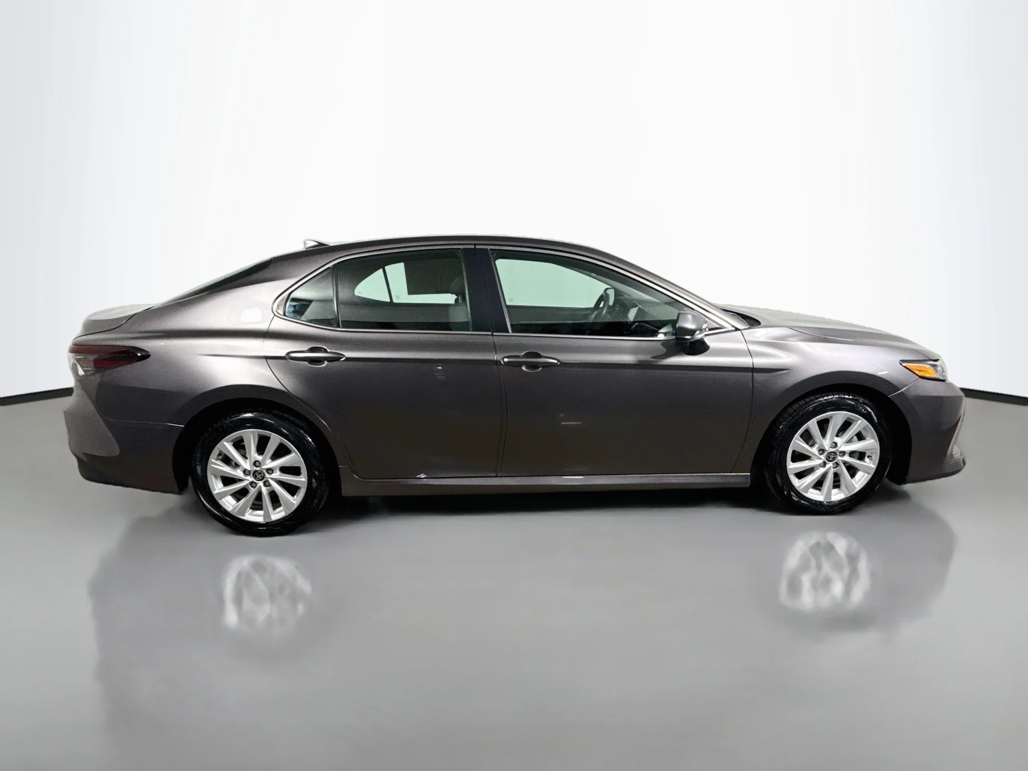 Certified Used 2022 Predawn Gray Mica Toyota LE image 8