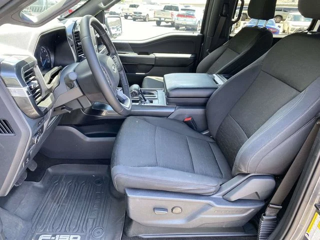 Used 2022 Gray Ford XLT image 17