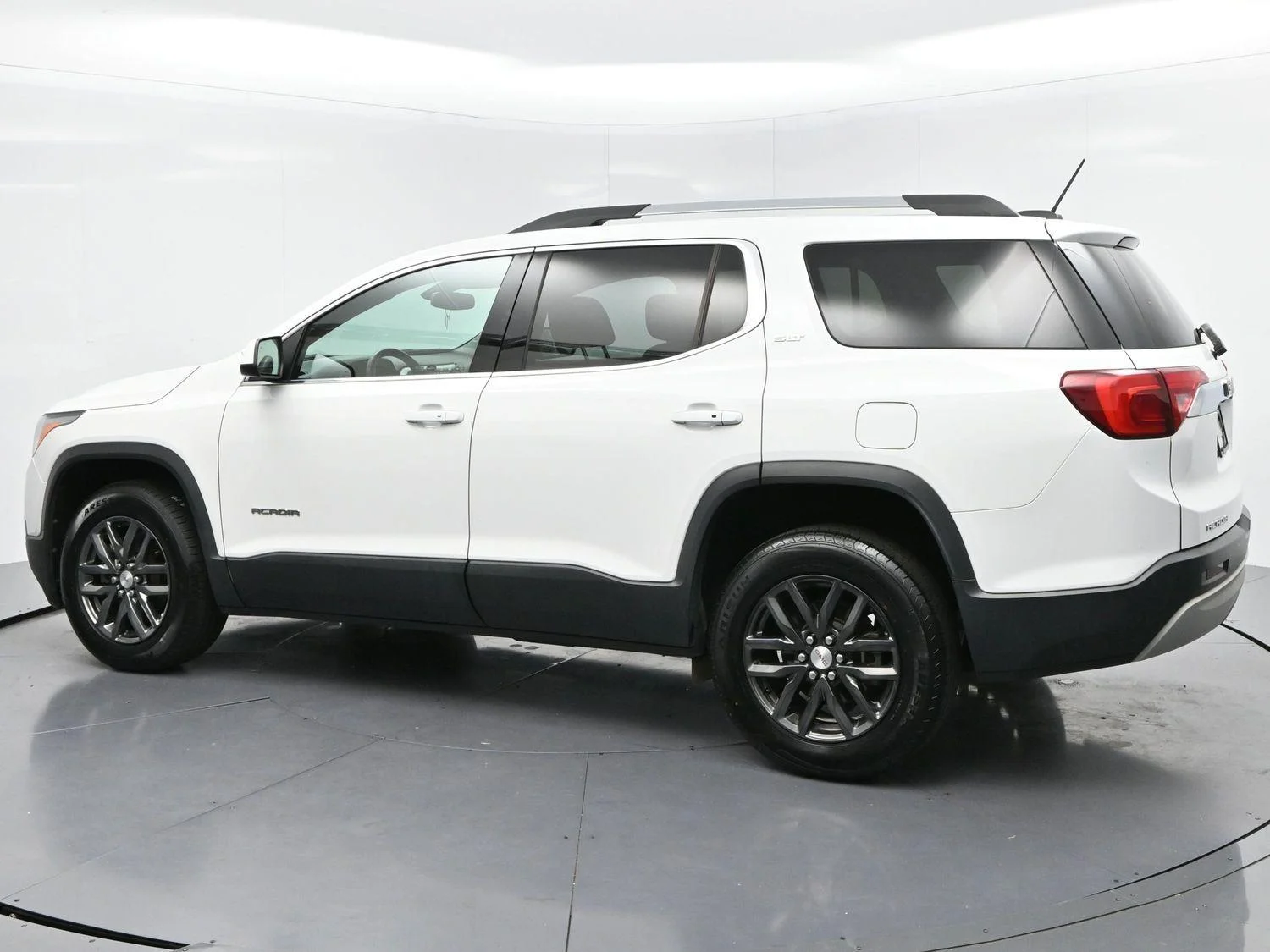 Used 2019 Summit White GMC SLT image 5